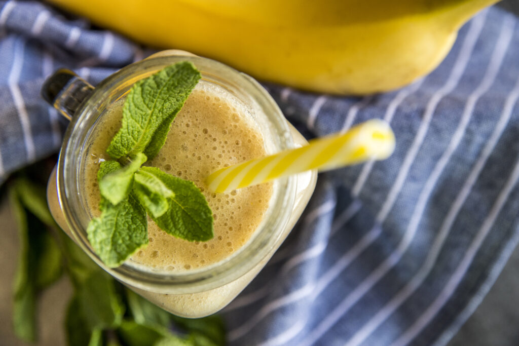 Smoothie Anti-inflamatório para Aliviar Dores nas Costas